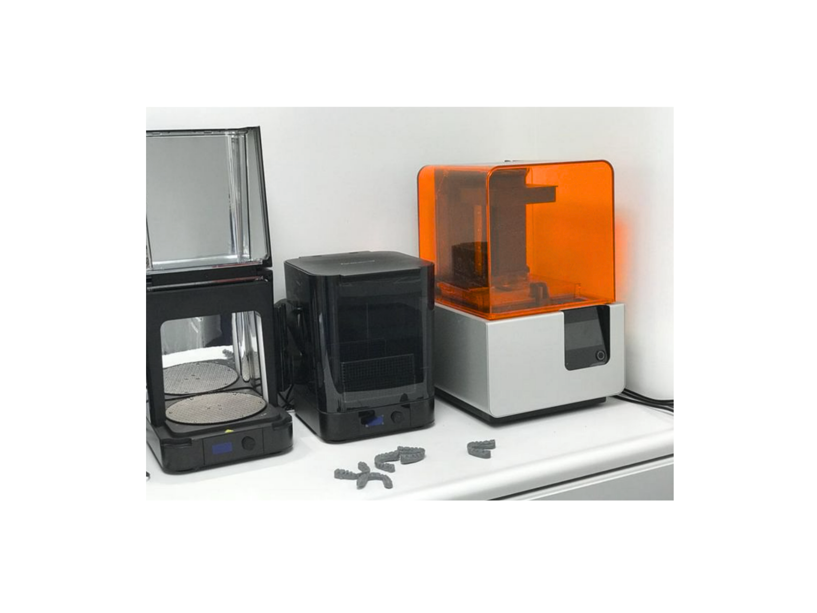 Imprimantes et post-traitement en laboratoire